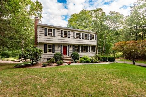 40 Granite Ridge Rd, Redding, CT 06896 photo 1