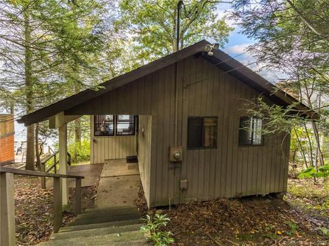 38 Marsh Pt, Morris, CT 06763 photo 1