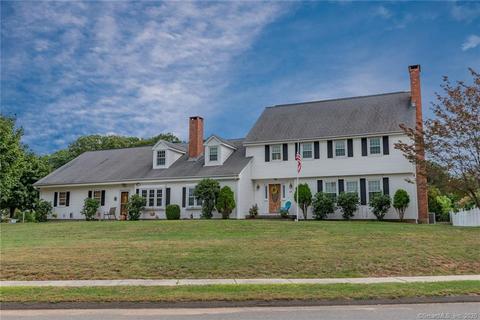 43 Bystrek Dr, Middletown, CT 06457 photo 1