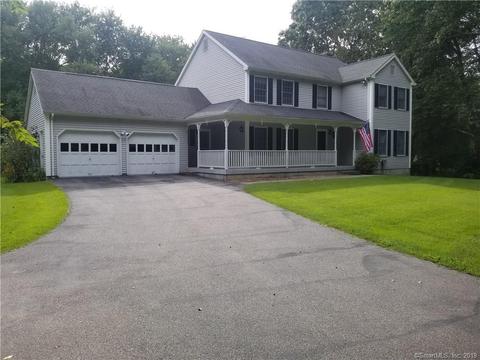 8 Hyde Park Dr, Gales Ferry, CT 06335 photo 1