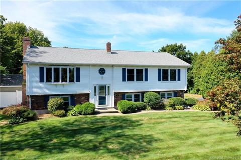 19 Turner Dr, North Haven, CT 06473 photo 1