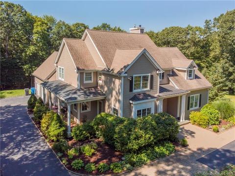 17 August Mdws, Ledyard, CT 06339 photo 1