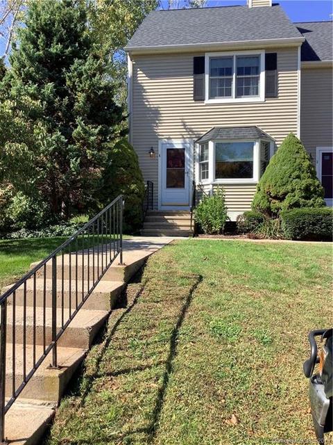 4 Braintree Ct, Suffield, CT 06078 photo 1