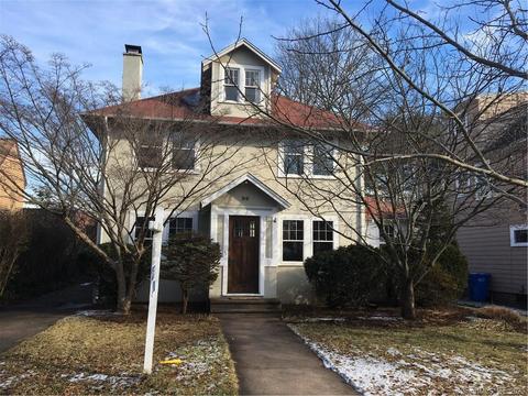 99 Carleton St, Hamden, CT 06517 photo 1
