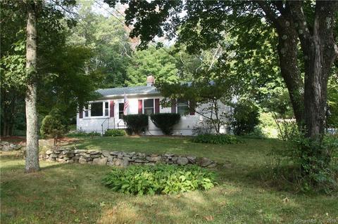 87 Crescent St, Windham, CT 06226 photo 1