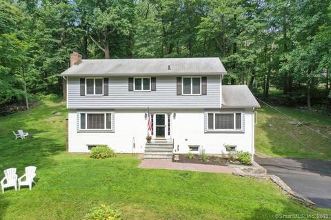 29 Wheeler Rd, Monroe, CT 06468 photo 1