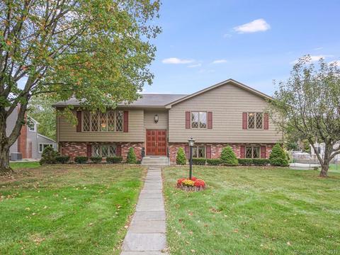 19 Meadow View Dr, Wethersfield, CT 06109 photo 1