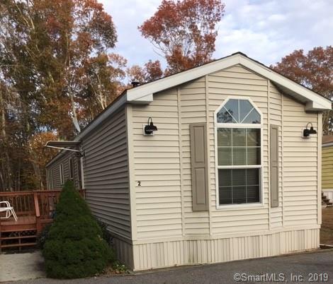 2 Pacemaker Ave, Norwich, CT 06360 photo 1