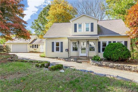 32 Elm St, Derby, CT 06418 photo 1