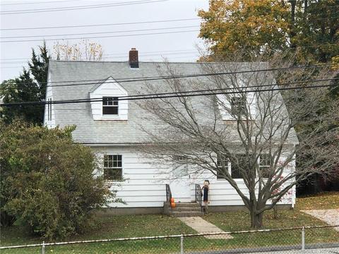 68 Smith St, Groton, CT 06340 photo 1