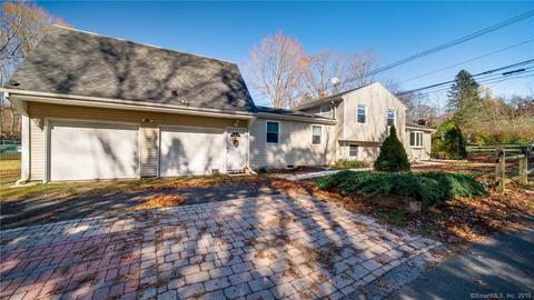 2 Carter Trl, Wallingford, CT 06492 photo 1