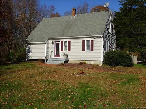 1 Windward Ln, Ledyard, CT 06339 photo 1
