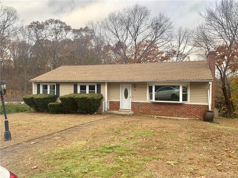 68 Ruela Dr, Naugatuck, CT 06770 photo 1