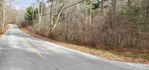1 Lake Shore Dr, East Haddam, CT 06423