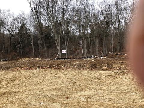 6 Bellows Dr, Ledyard, CT 06339 photo 1