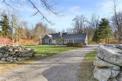 10 Diamond Hill Rd, Redding, CT 06896 photo 1