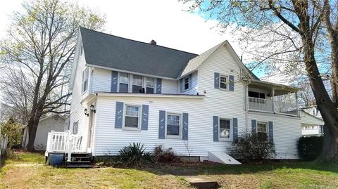 32 Crescent Ave, East Lyme, CT 06357 photo 1