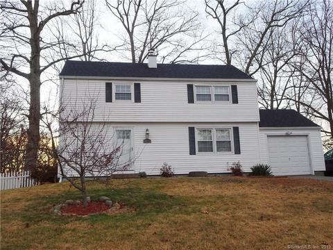 45 Meeting House Ln, Ledyard, CT 06339 photo 1