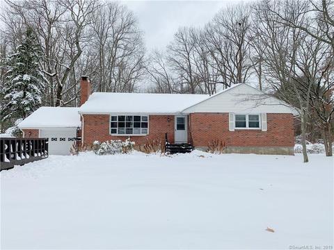 39 Walker Ln, Bloomfield, CT 06002 photo 1