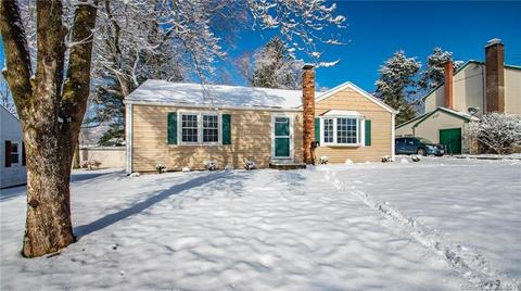 7 Robert Rd, Vernon, CT 06066 photo 1
