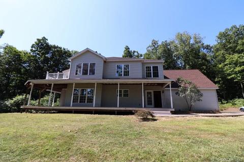1358 Durham Rd, Wallingford, CT 06492 photo 1