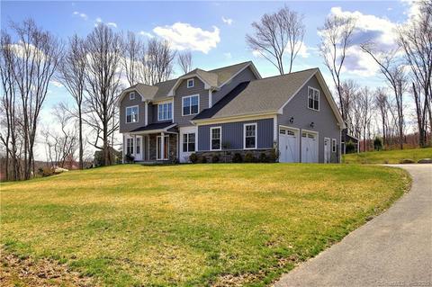83 Trailside Dr, Monroe, CT 06468 photo 1