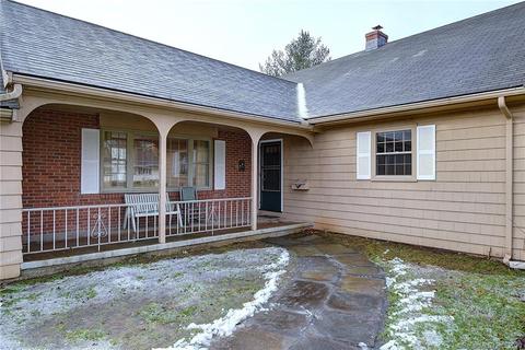 12 Ox Yoke Dr, Wethersfield, CT 06109 photo 1