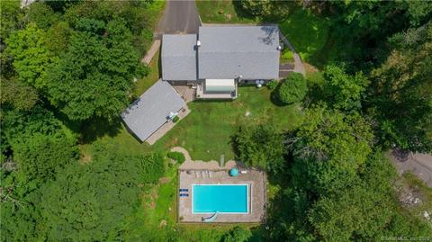 30 Prospect Dr, Brookfield, CT 06804 photo 1