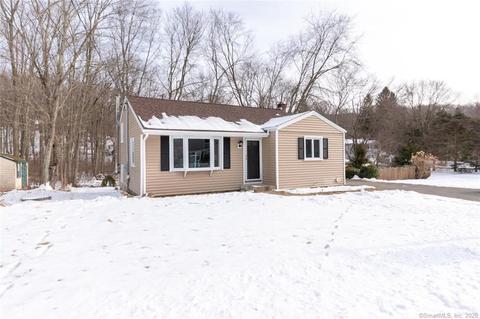 4 Vincent Dr, Monroe, CT 06468 photo 1