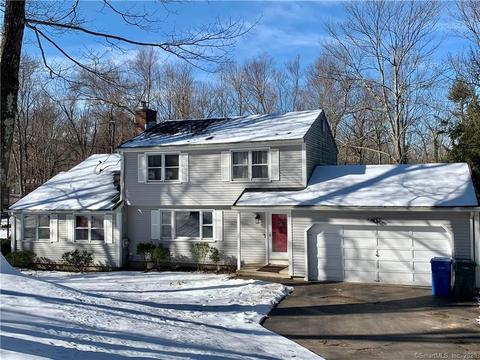 172 Eramo Ter, Hamden, CT 06518 photo 1