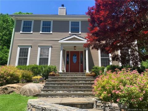 5 Rintoul Pond Rd, Westbrook, CT 06498 photo 1