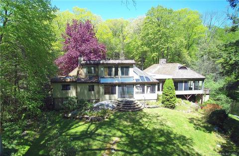 52 Goodridge Rd, Redding, CT 06896 photo 1