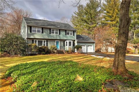 11 Fox Rd, Trumbull, CT 06611 photo 1