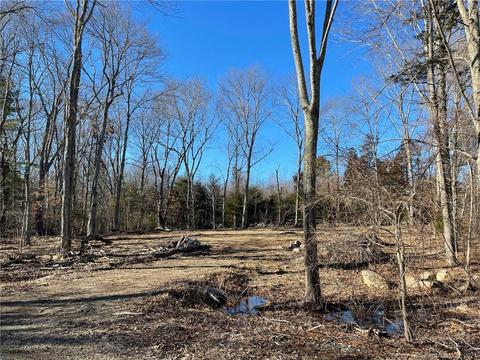 125 Mackin Dr, Griswold, CT 06351 photo 1