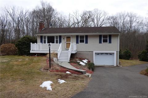 58 Hickory Dr, Hebron, CT 06248 photo 1