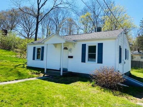 79 Killingly Dr, Killingly, CT 06239 photo 1