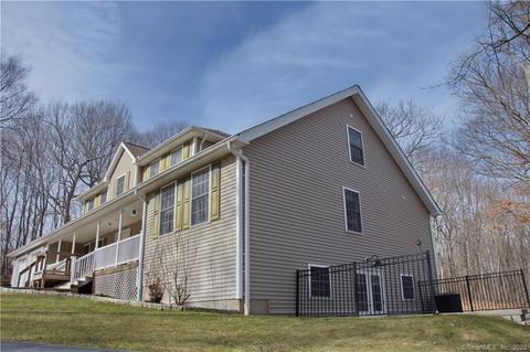115 Deer Run Dr, Wolcott, CT 06716 photo 1