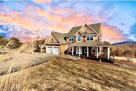 5 Fox Run, Sherman, CT 06784 photo 1