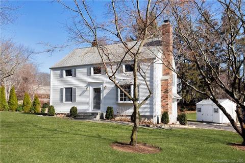 2 Warner Dr, Darien, CT 06820 photo 1