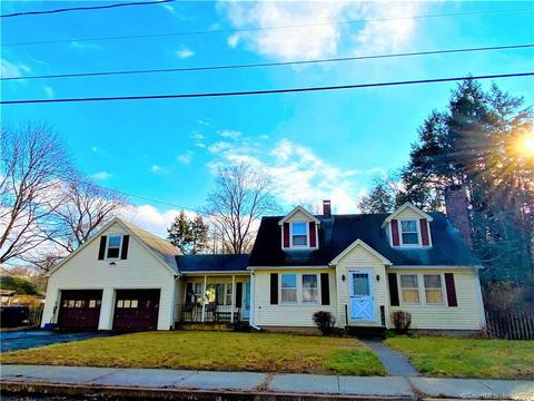 20 S Park St, Windham, CT 06226 photo 1