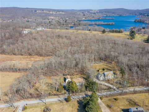 71 Beardsley Rd, Kent, CT 06757 photo 1