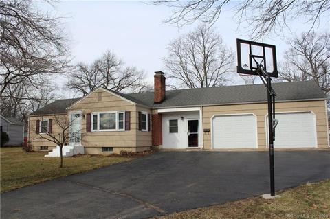 520 Denslow St, Windsor Locks, CT 06096 photo 1