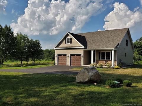 2 Viewpoint Ln, Ellington, CT 06029 photo 1