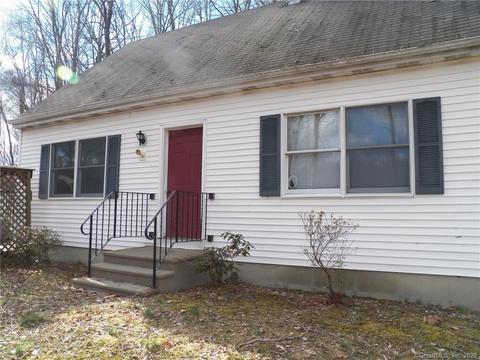 614 Valley Rd, Killingly, CT 06241 photo 1