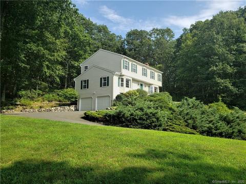 45 New Lebbon Rd, Newtown, CT 06482 photo 1