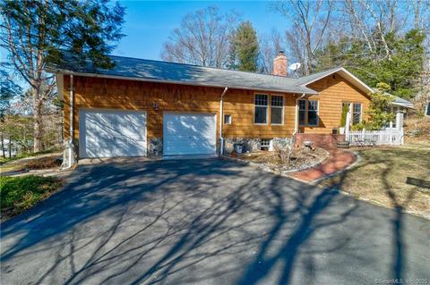 27 Deer Hill Rd, Redding, CT 06896 photo 1