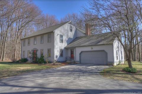 545 Pumpkin Hill Rd, Ledyard, CT 06339 photo 1