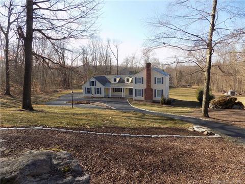 20 Aramon Cir, Brookfield, CT 06804 photo 1