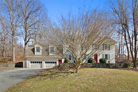 5 Maple St, Weston, CT 06883 photo 1