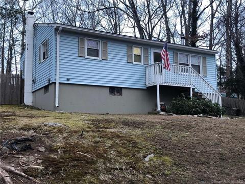 8 Lake St, Ledyard, CT 06339 photo 1